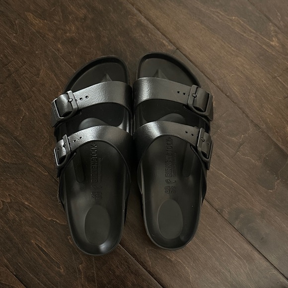 Birkenstock Black Women's Sandals - Picture 1 of 3